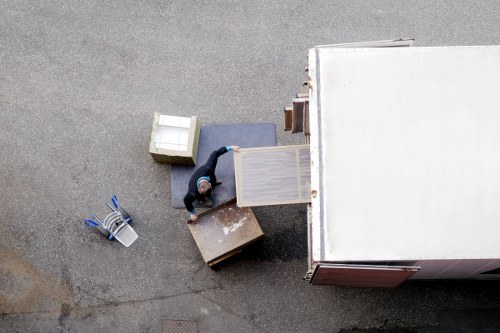 Charity donation and recycling handling during a sustainable move in Shacklewell