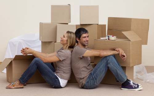 Careful room-by-room packing service for a local flat in Shacklewell