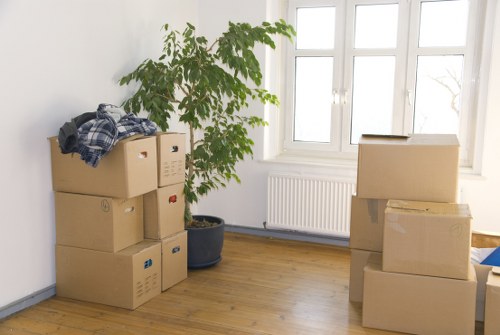 Careful assessment of moving risks before lifting items