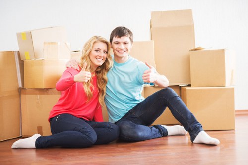 Commercial man and van transport for Shacklewell businesses