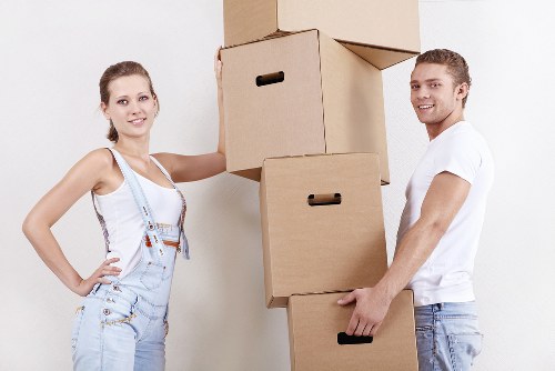 Careful packing and furniture handling for a flat move in Shacklewell
