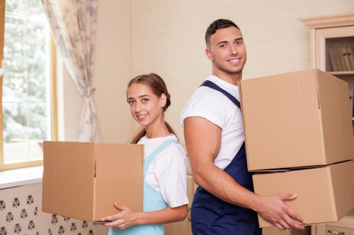 Residential and commercial moving truck service in Shacklewell